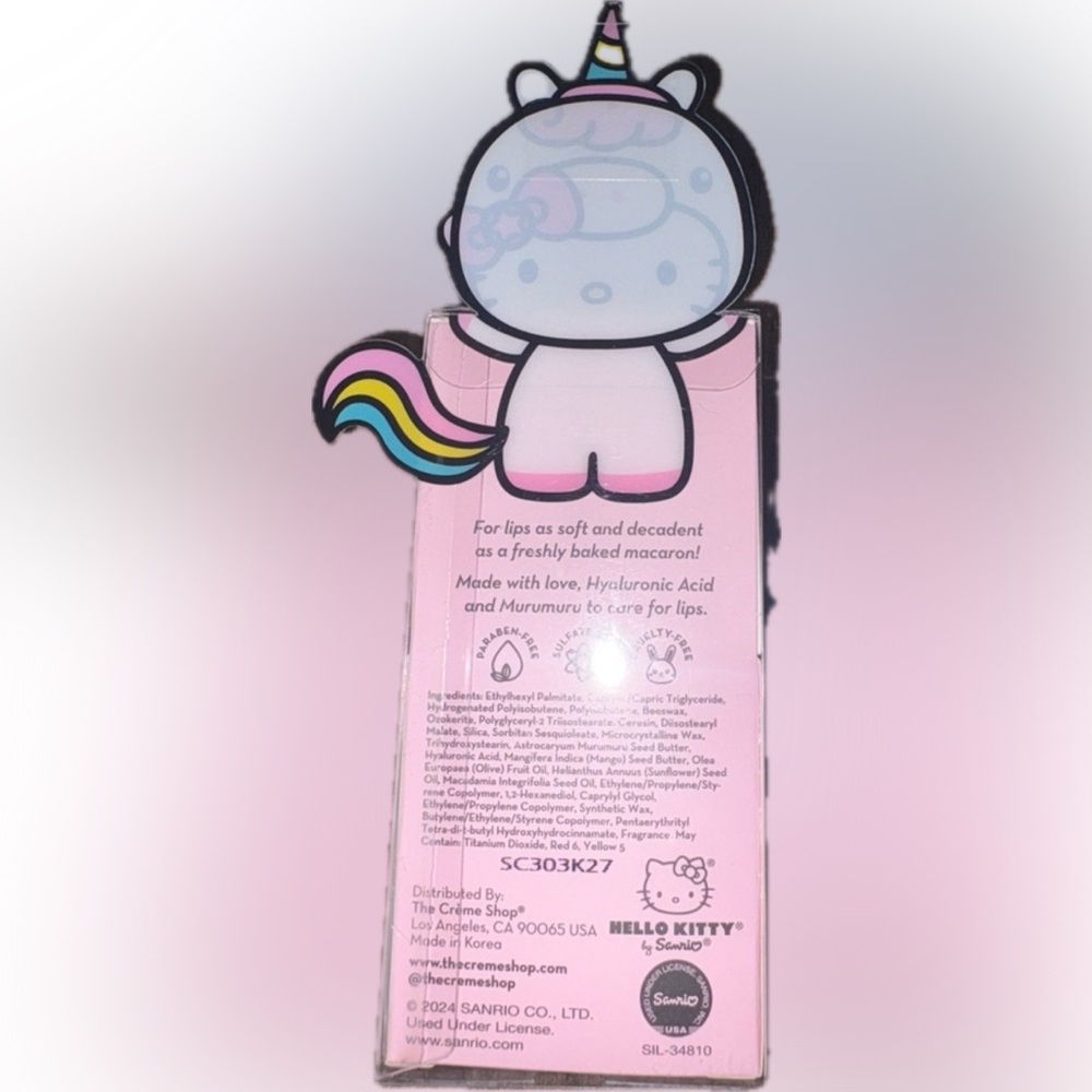 Hello Kitty Bundle Makeup bag, Brush set, lip liners and macaron lip balm - Picture 13 of 16